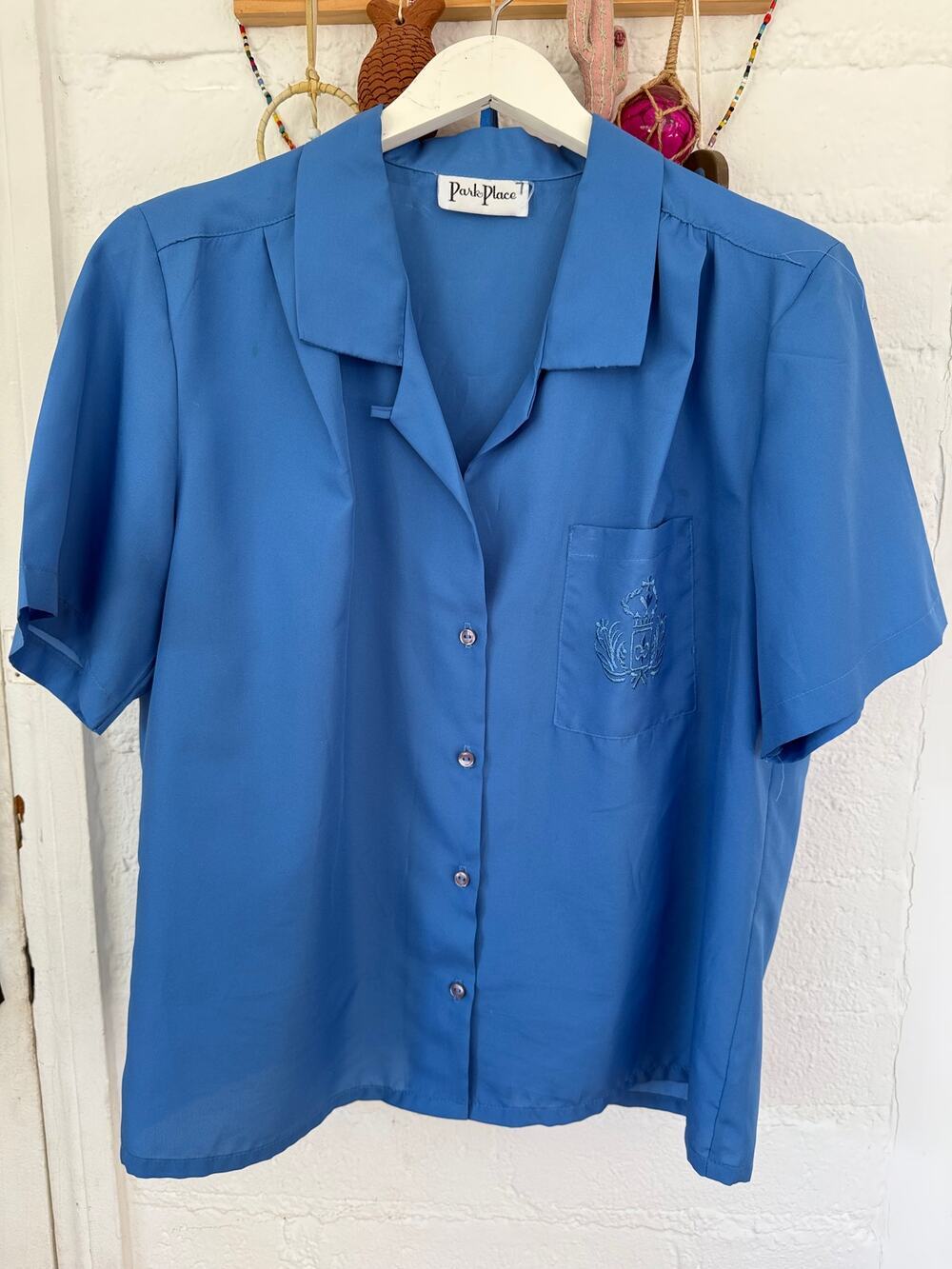 Vintage Park Place Cornflower Blue Button Front Blouse Crest Pocket Large